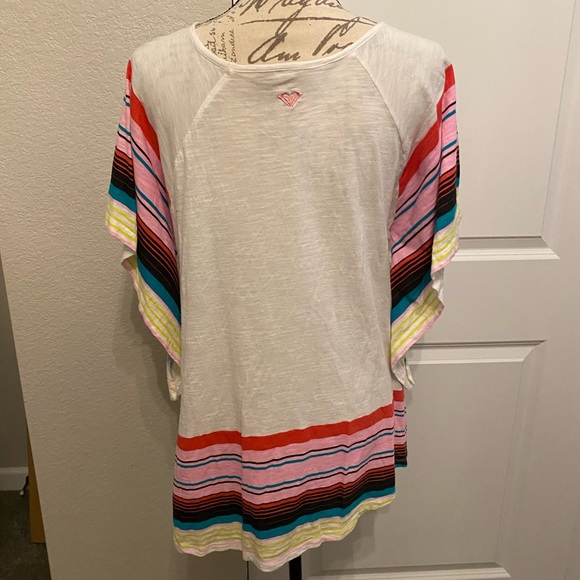 Fun top by Roxy - Picture 4 of 5